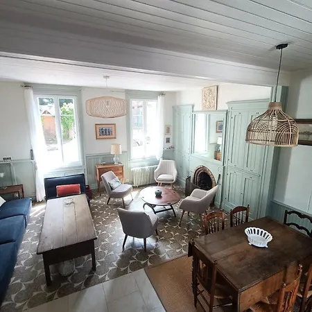 Dom wakacyjny Le Cinquante-trois, Maison Normande D'exception Pour Familles - Cote D'albatre *