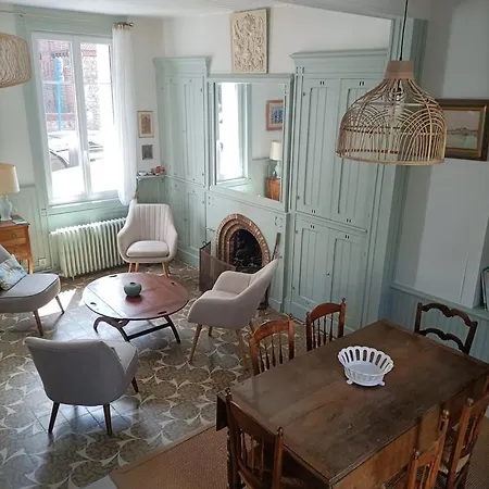 Maison d'hôtes Le Cinquante-trois, Maison Normande D'exception Pour Familles - Cote D'albatre 4*